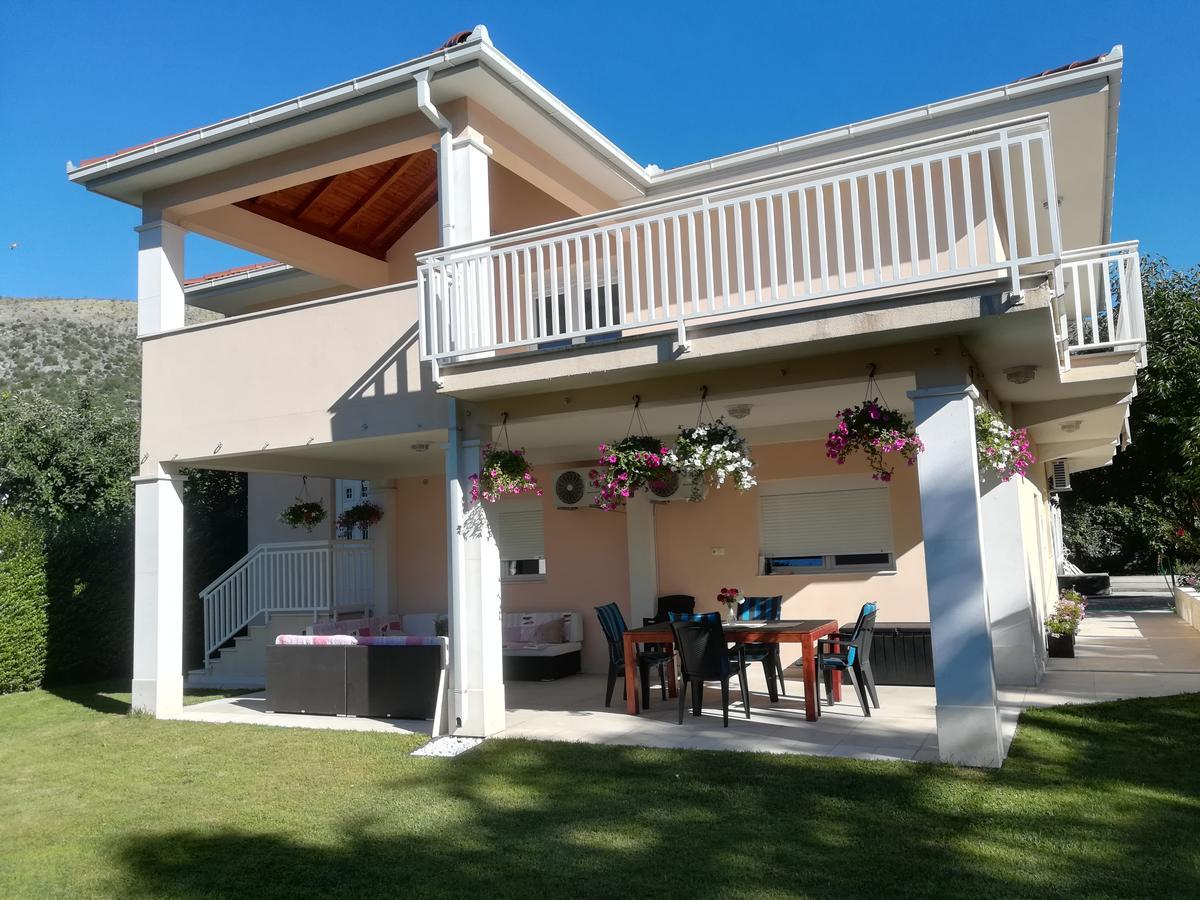 Riverside Guesthouse Pocitelj Exteriér fotografie